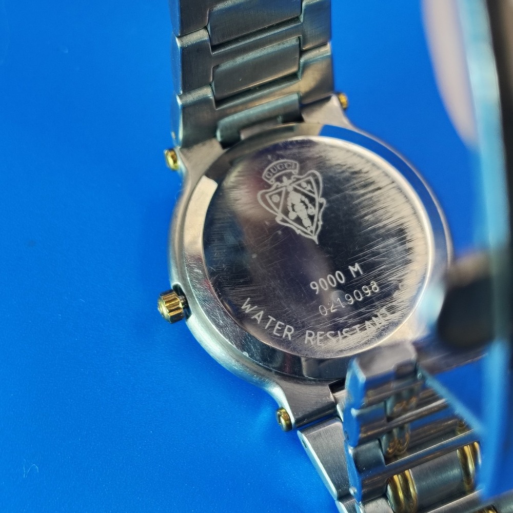 Vintage 1987 Gucci 9000M Swiss Made Women's Quartz Luxury Watch Size 6.25+ Link‎ - Picture 5 of 9